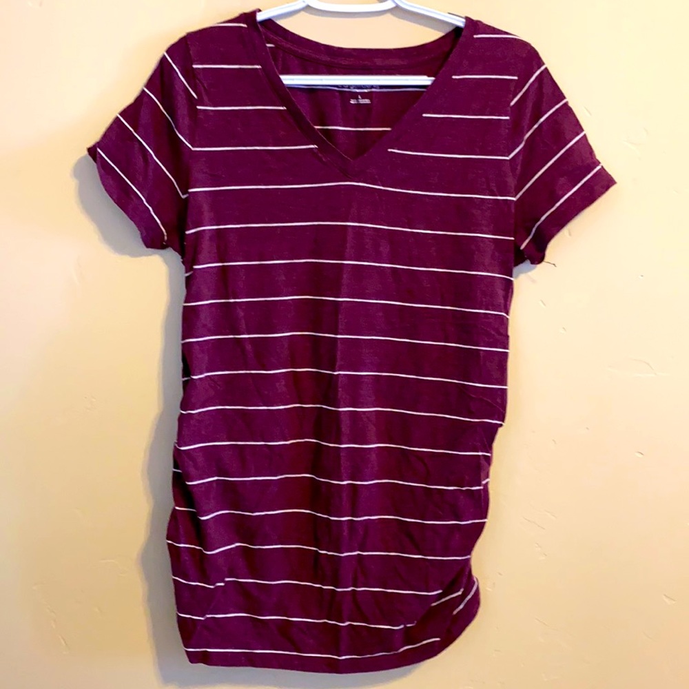 Liz Lange Maternity purple striped v-neck tee, good condition, size L